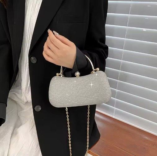 Charm Clutch